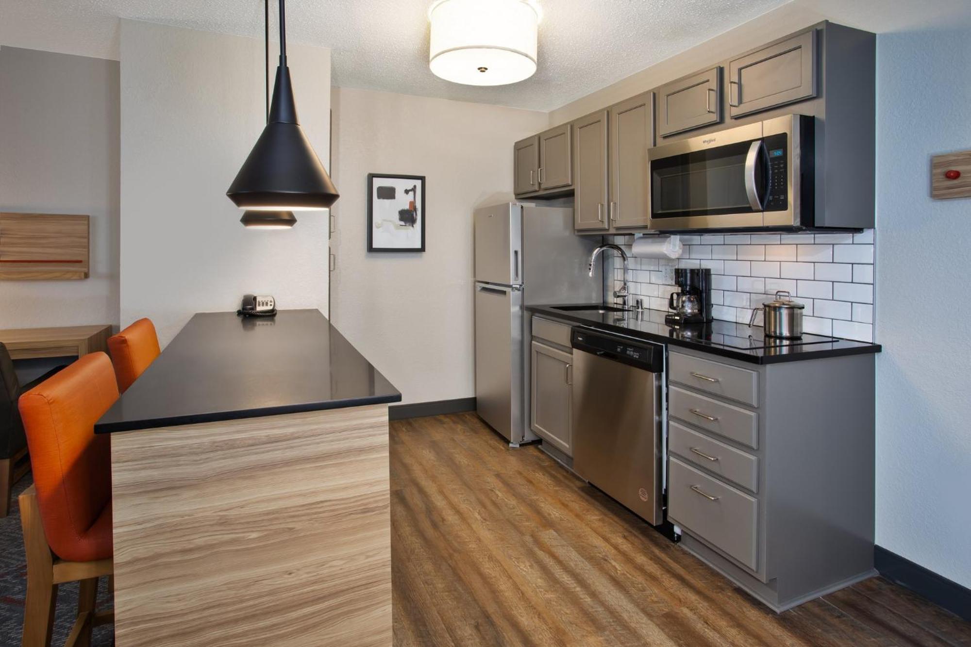 Candlewood Suites Kenosha By Ihg Pleasant Prairie Ngoại thất bức ảnh